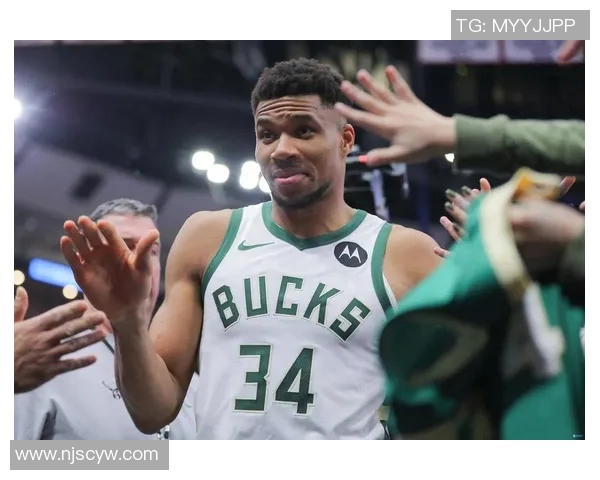 字母哥拒绝提前续约专注雄鹿能否夺冠的决策考量 字母哥拒绝提前续约专注雄鹿能否夺冠的决策考量