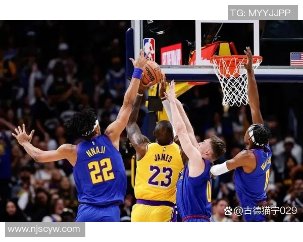 2007年湖人与掘金季后赛对决回顾及精彩瞬间分析