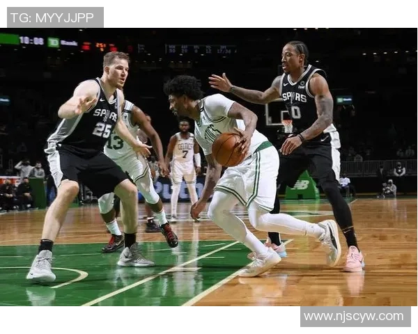 2017年凯尔特人与马刺的激烈对决回顾与精彩瞬间分析