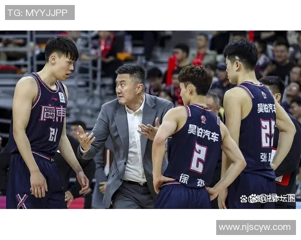 CBA新疆队与广州队激战正酣谁能在这场对决中笑到最后