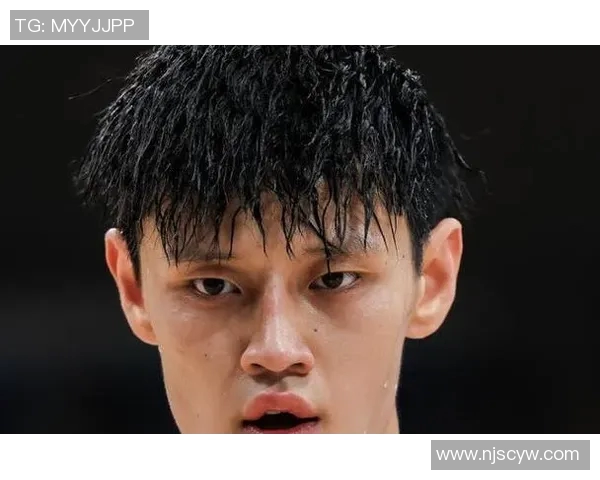 曾凡博：从青年才俊到篮球赛场的闪耀明星之路