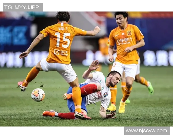 恒大与武汉卓尔激战正酣谁能在中超赛场上笑到最后