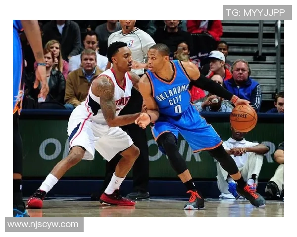 雷霆与勇士激战正酣11月23日比赛精彩比分回顾与分析