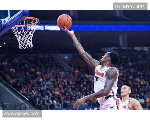 马尚布鲁克斯的篮球之路与职业生涯的辉煌成就回顾